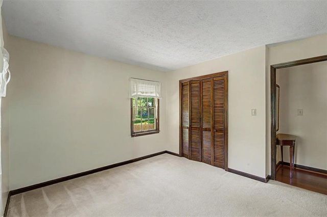 2611 Sandy Court, Marietta, GA 30066