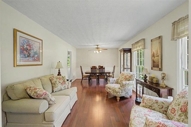 2611 Sandy Court, Marietta, GA 30066