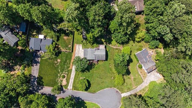 2611 Sandy Court, Marietta, GA 30066