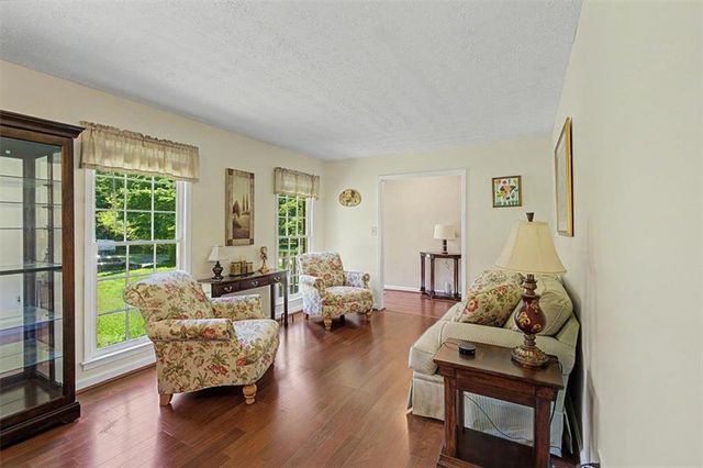 2611 Sandy Court, Marietta, GA 30066