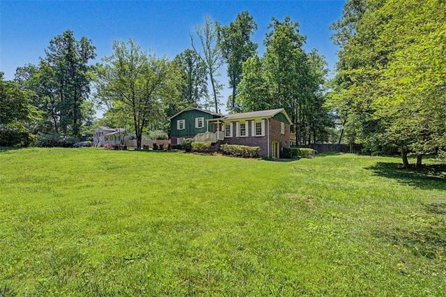 2611 Sandy Court, Marietta, GA 30066