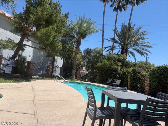 3135 South Mojave Road 218, Las Vegas, NV 89121