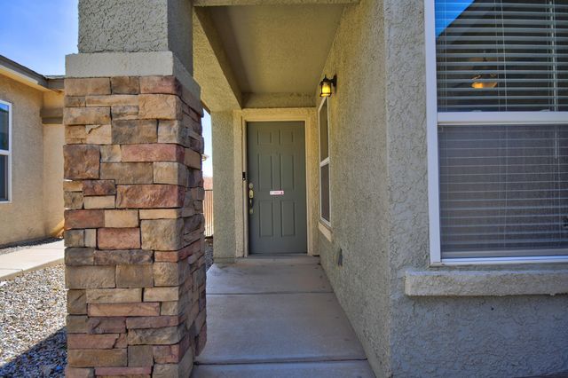 3704 Clear Creek Road NE, Rio Rancho, NM 87144