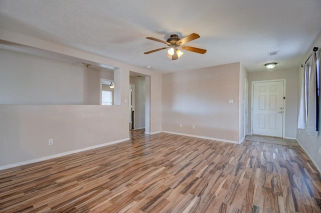 3704 Clear Creek Road NE, Rio Rancho, NM 87144