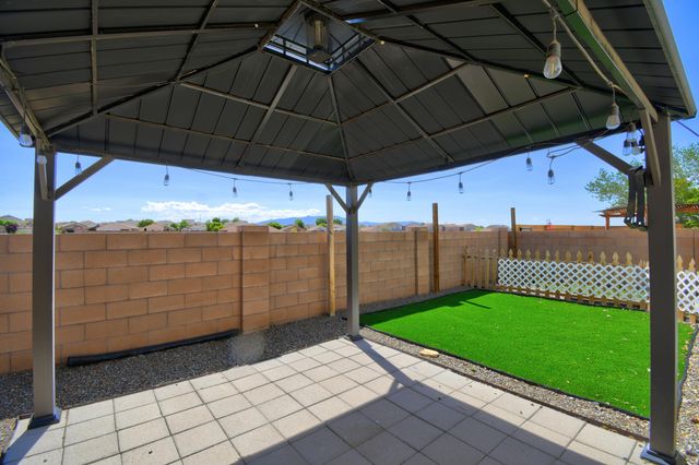 3704 Clear Creek Road NE, Rio Rancho, NM 87144