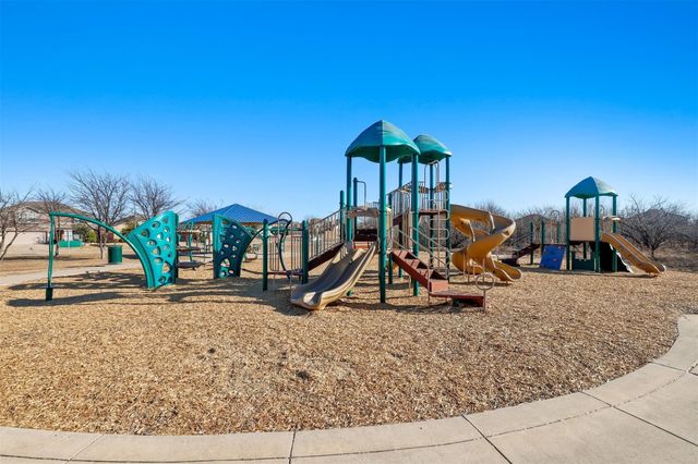 2345 Bernese Lane, Fort Worth, TX 76131