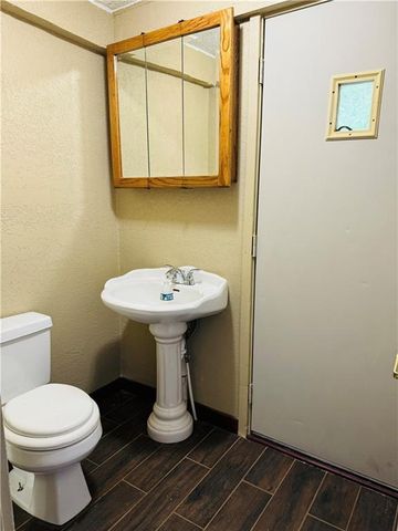 521 Hardesty Avenue, Kansas City, MO 64123