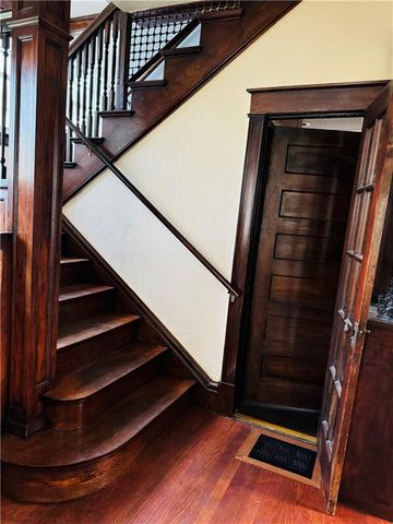 521 Hardesty Avenue, Kansas City, MO 64123