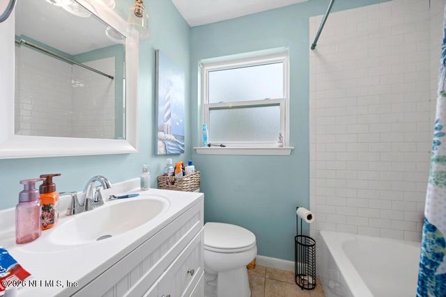 6218 CARRANZA Drive, Jacksonville, FL 32216