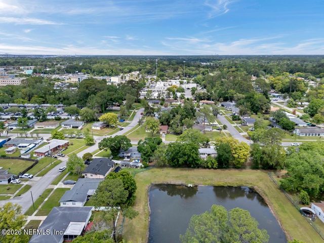 6218 CARRANZA Drive, Jacksonville, FL 32216