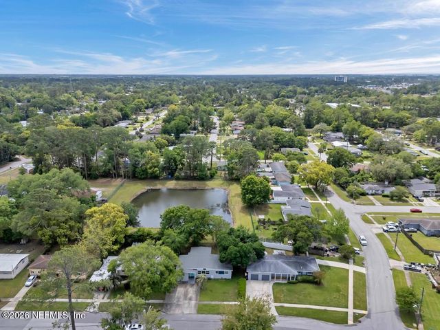 6218 CARRANZA Drive, Jacksonville, FL 32216