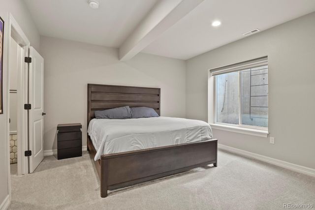 27500 E Lakeview Drive, Aurora, CO 80016