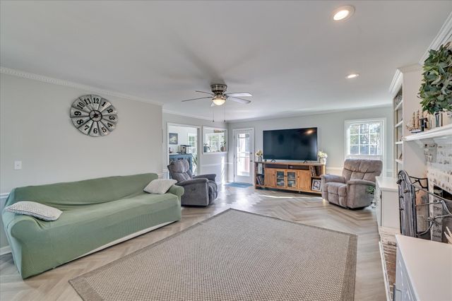 1915 Green Forest Drive, North Augusta, SC 29841