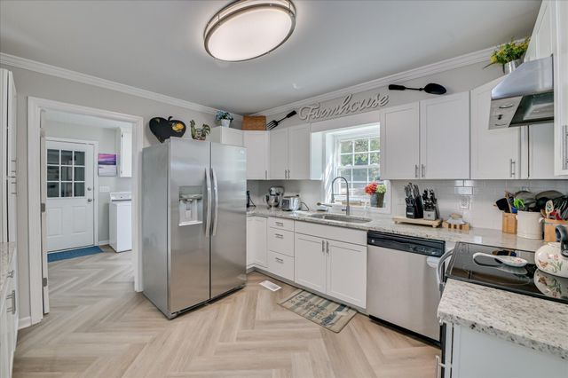 1915 Green Forest Drive, North Augusta, SC 29841