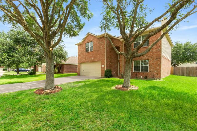 2106 Goldfinch Lane, League City, TX 77573