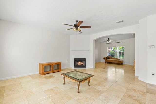 2106 Goldfinch Lane, League City, TX 77573