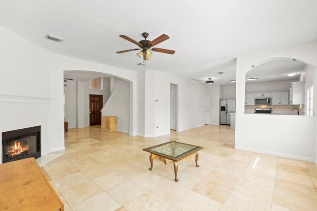 2106 Goldfinch Lane, League City, TX 77573