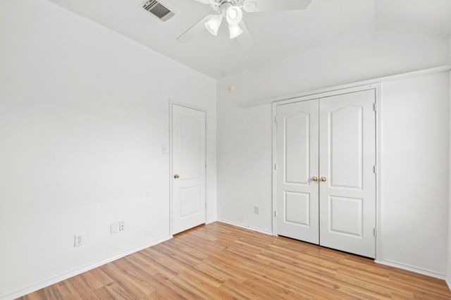 2106 Goldfinch Lane, League City, TX 77573