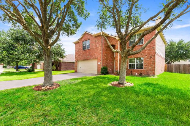 2106 Goldfinch Lane, League City, TX 77573