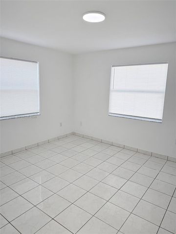 2645 SW 28th Ct 2647, Miami, FL 33133