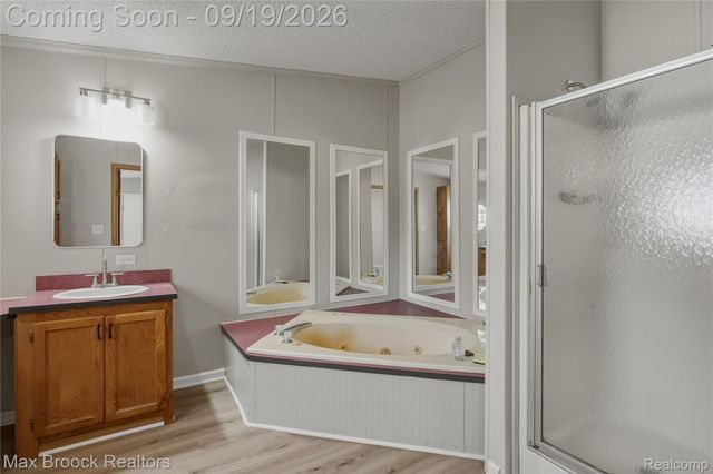 2267 Howe Road, Burton, MI 48519