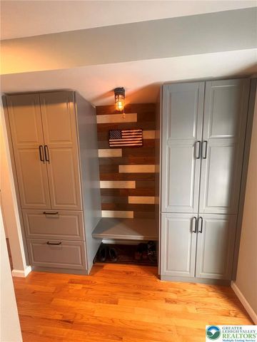 1177 Clearview Circle, Lower Macungie Twp, PA 18103