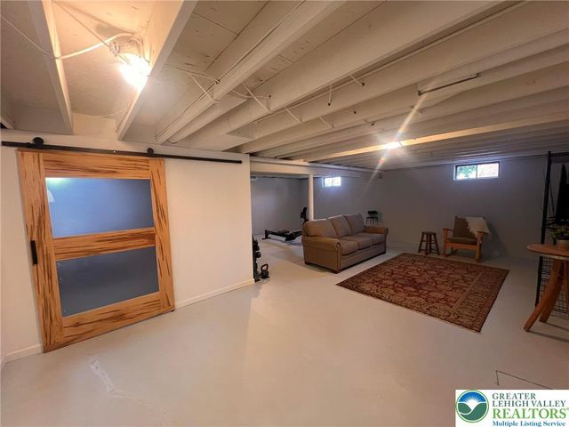 1177 Clearview Circle, Lower Macungie Twp, PA 18103