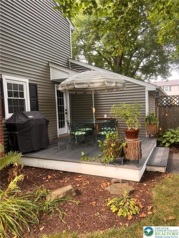 1177 Clearview Circle, Lower Macungie Twp, PA 18103