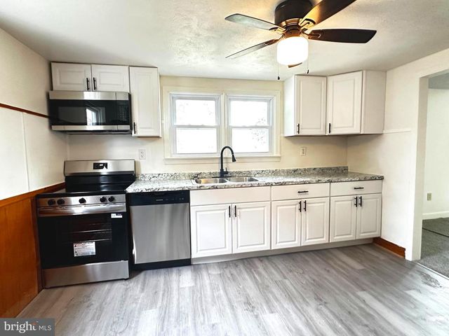 139 ACORN LN, Dover, DE 19901