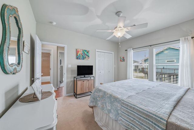 4126 Grayson, Galveston, TX 77554