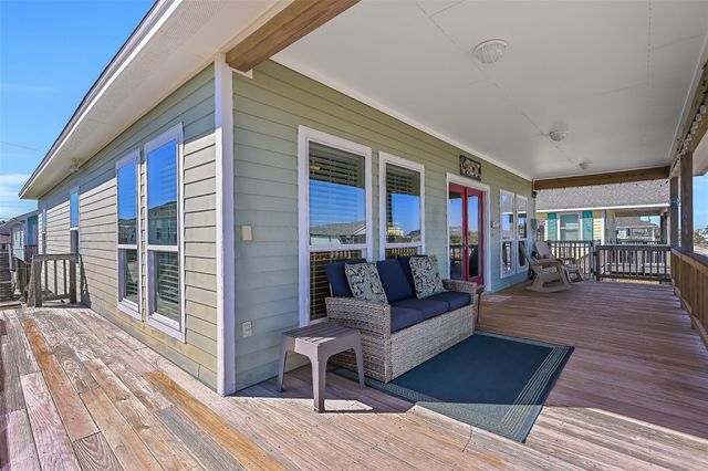 4126 Grayson, Galveston, TX 77554