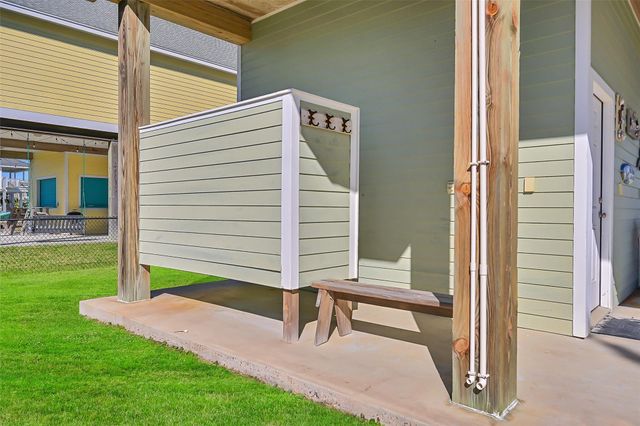 4126 Grayson, Galveston, TX 77554