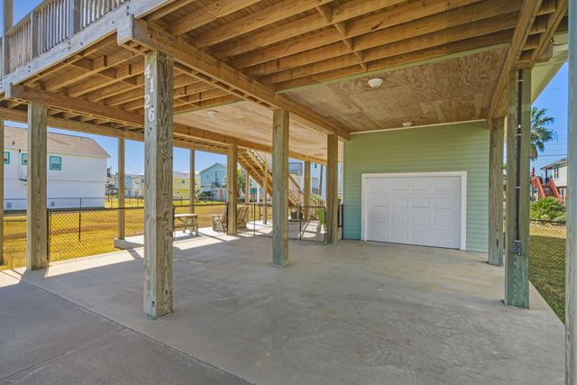 4126 Grayson, Galveston, TX 77554