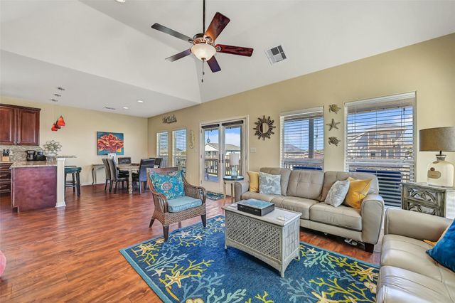 4126 Grayson, Galveston, TX 77554