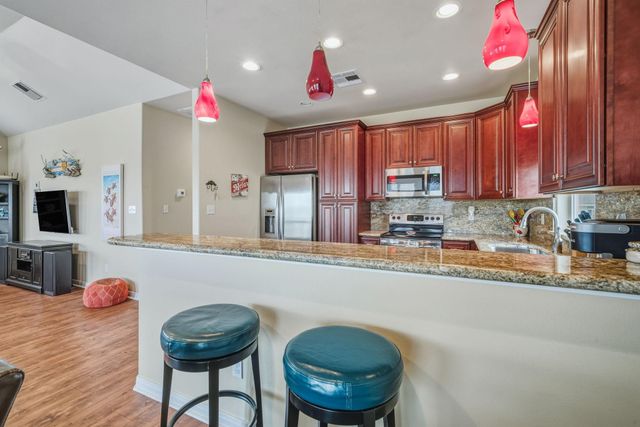 4126 Grayson, Galveston, TX 77554