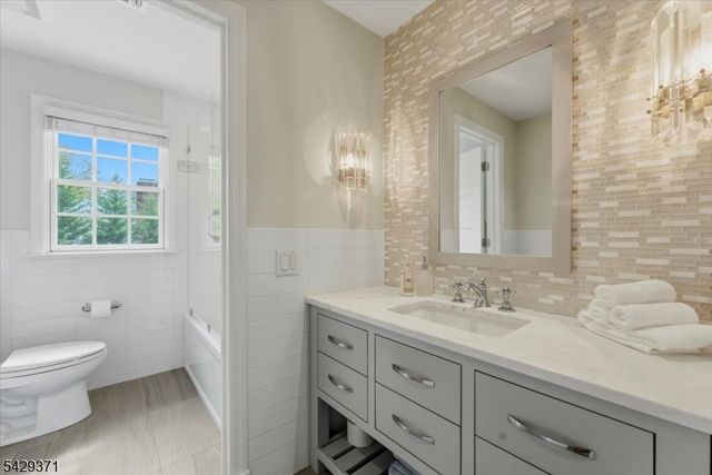 1061 Wychwood Rd, Westfield Town, NJ 07090