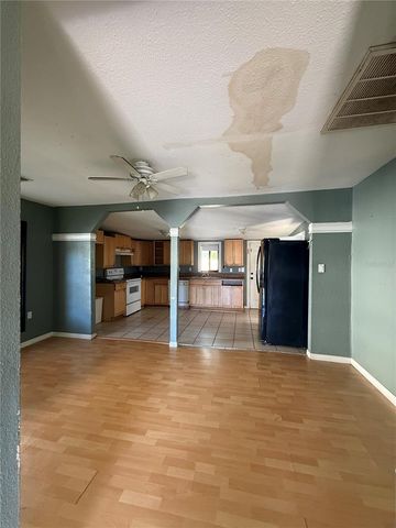 3801 N DARTMOUTH AVENUE, Tampa, FL 33603