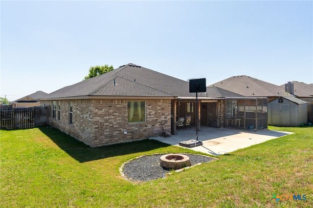 2411 Scott Drive, Copperas Cove, TX 76522