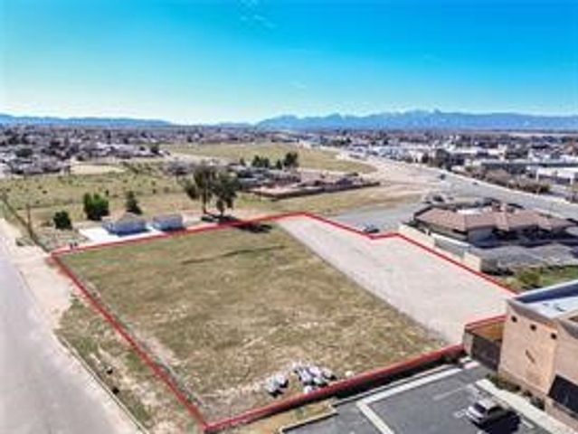 11942 Hemlock, Hesperia, CA 92345