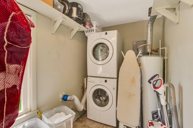 206 Arvle York Circle, Lookout Mountain, GA 30750