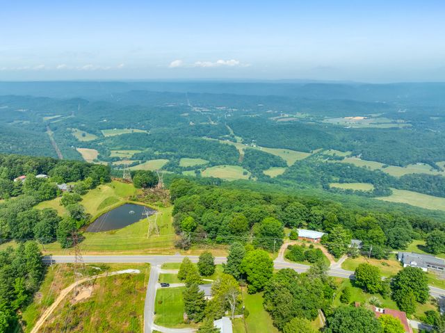 206 Arvle York Circle, Lookout Mountain, GA 30750