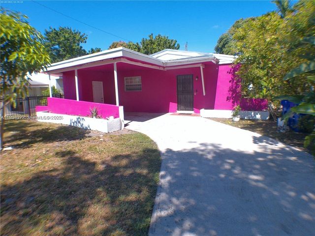 15775 NE 13th Ave, North Miami Beach, FL 33162