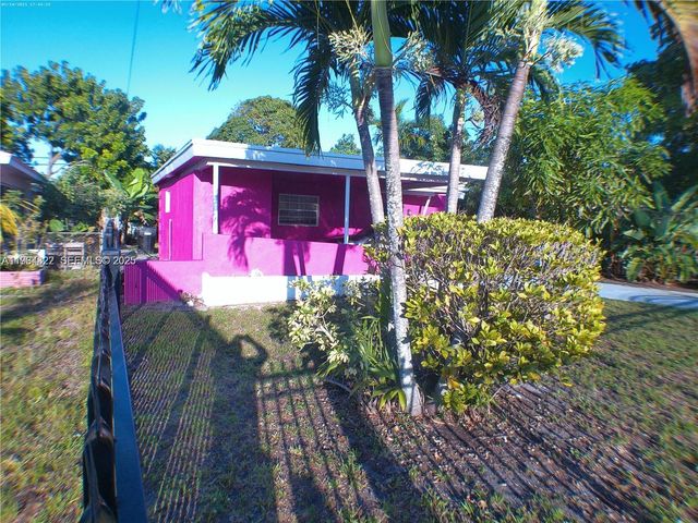 15775 NE 13th Ave, North Miami Beach, FL 33162