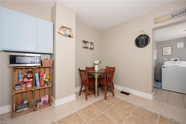 5102 Old Walkertown Road, Winston-salem, NC 27105