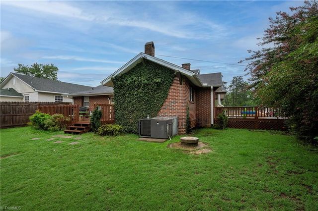 5102 Old Walkertown Road, Winston-salem, NC 27105