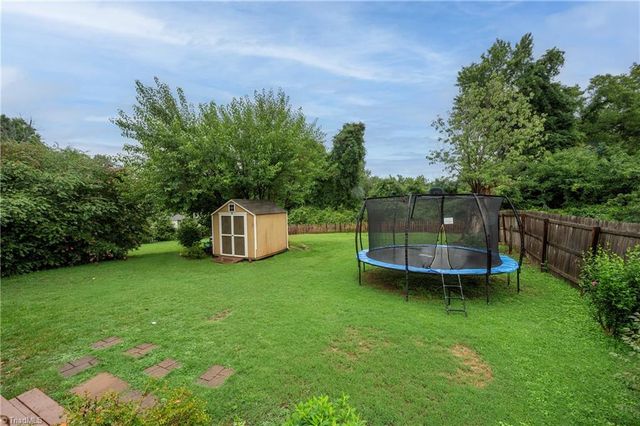5102 Old Walkertown Road, Winston-salem, NC 27105