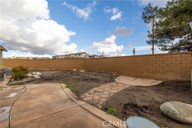 35078 Waimea, Winchester, CA 92596