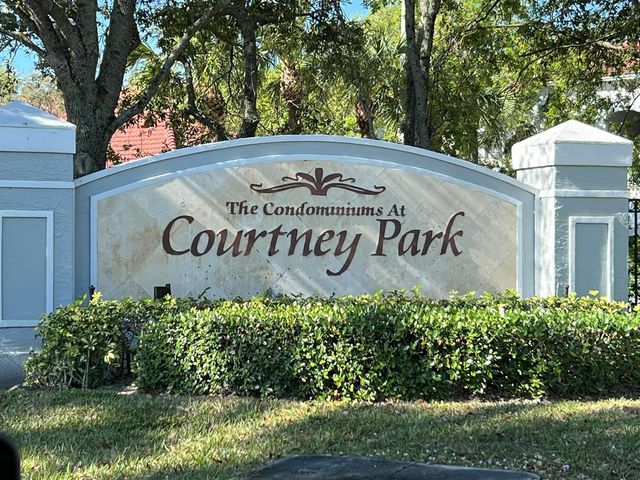 5032 Lantana Road 2105, Lake Worth, FL 33463