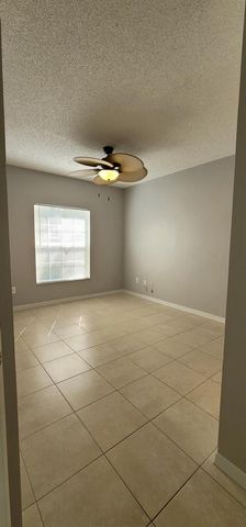 5032 Lantana Road 2105, Lake Worth, FL 33463