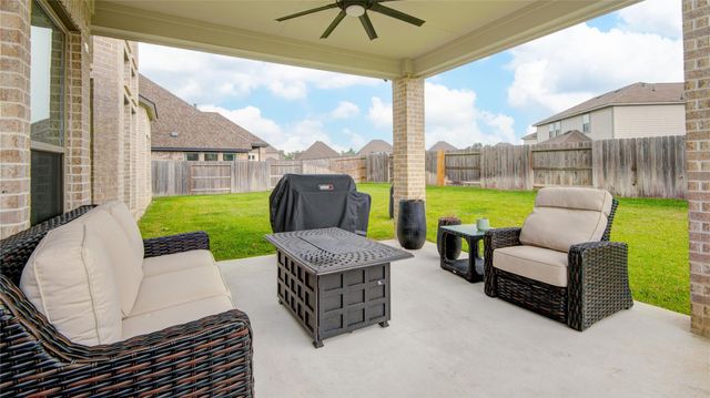 18927 Toscana Lane, New Caney, TX 77357